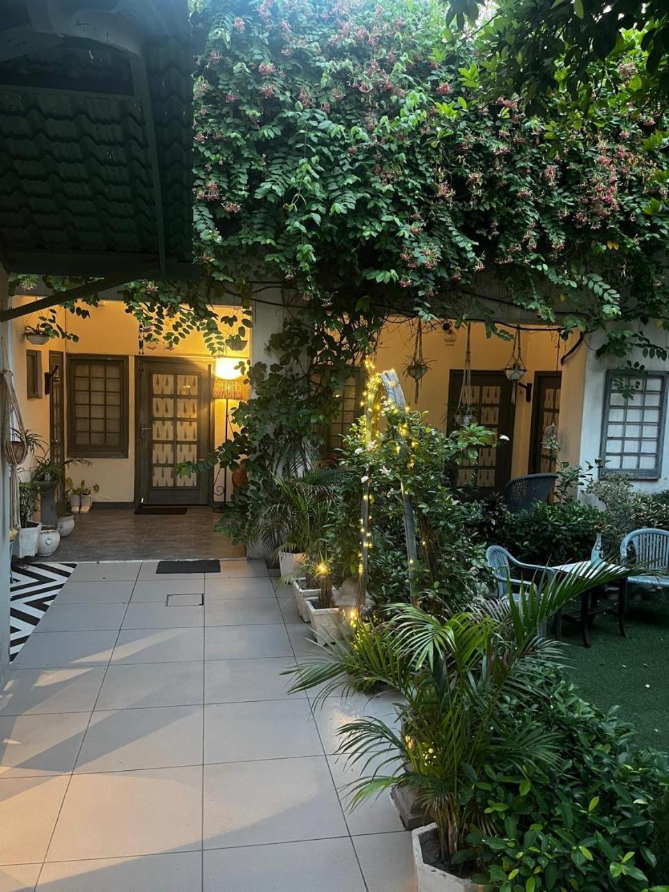 The Bougainvillea Bed & Breakfast Amritsar Exterior photo